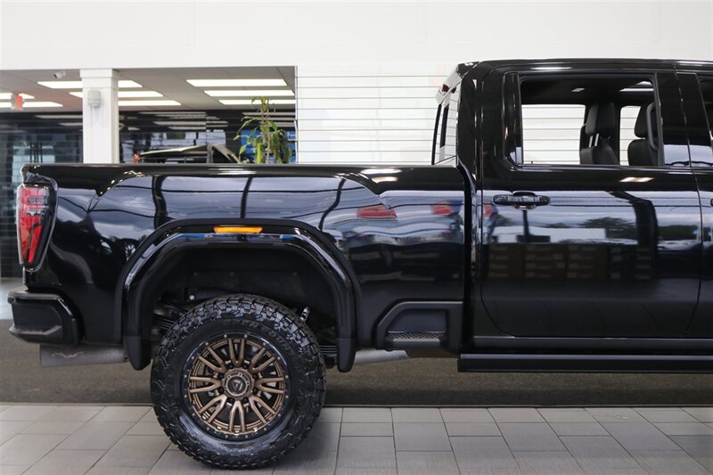 2024 GMC Sierra 3500 AT4  1-OWNER* 4 " COGNITO LIFT W/ FOX SHOCKS* 20 " FUELS 35 " TOYO R/Ts* AT4 PREM PLUS PKG*  PAINT MATCHED FLARES* FULL FRONT PPF* ALL BOOKS & 2-KEYS - Photo 59 - Portland, OR 97230