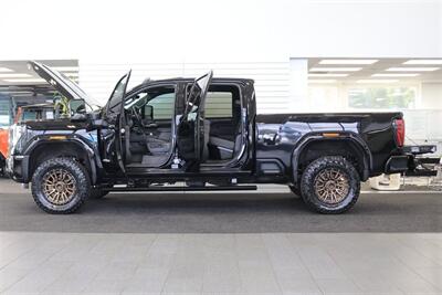 2024 GMC Sierra 3500 AT4  1-OWNER* 4 " COGNITO LIFT W/ FOX SHOCKS* 20 " FUELS 35 " TOYO R/Ts* AT4 PREM PLUS PKG*  PAINT MATCHED FLARES* FULL FRONT PPF* ALL BOOKS & 2-KEYS - Photo 10 - Portland, OR 97230