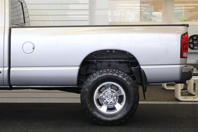 2006 Dodge Ram 3500 100% RUST FREE* 100% STOCK NEVER TUNED* NEW 3 "FABTEC LEVEL KIT W/BILSTEIN 5100s* NEW 35 "TOYO A/T III* NEW BRAKE CALIPERS-ROTORS-PADS-COOLANT FLUSH-BRAKE FLUID FLUSH-BELTS-AC SERVICE* DEALER SERVICED - Photo 44 - Portland, OR 97230