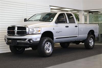 2006 Dodge Ram 3500 100% RUST FREE* 100% STOCK NEVER TUNED* NEW 3 "FABTEC LEVEL KIT W/BILSTEIN 5100s* NEW 35 "TOYO A/T III* NEW BRAKE CALIPERS-ROTORS-PADS-COOLANT FLUSH-BRAKE FLUID FLUSH-BELTS-AC SERVICE* DEALER SERVICED - Photo 3 - Portland, OR 97230