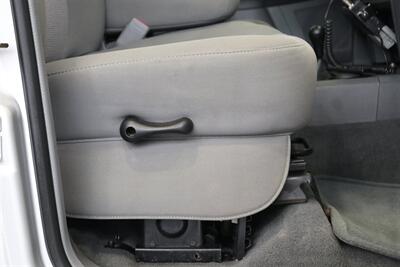 2006 Dodge Ram 3500 100% RUST FREE* 100% STOCK NEVER TUNED* NEW 3 "FABTEC LEVEL KIT W/BILSTEIN 5100s* NEW 35 "TOYO A/T III* NEW BRAKE CALIPERS-ROTORS-PADS-COOLANT FLUSH-BRAKE FLUID FLUSH-BELTS-AC SERVICE* DEALER SERVICED - Photo 67 - Portland, OR 97230