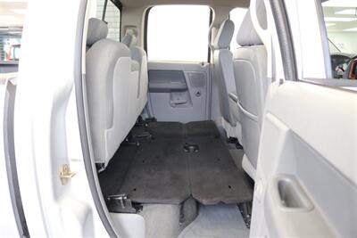 2006 Dodge Ram 3500 100% RUST FREE* 100% STOCK NEVER TUNED* NEW 3 "FABTEC LEVEL KIT W/BILSTEIN 5100s* NEW 35 "TOYO A/T III* NEW BRAKE CALIPERS-ROTORS-PADS-COOLANT FLUSH-BRAKE FLUID FLUSH-BELTS-AC SERVICE* DEALER SERVICED - Photo 77 - Portland, OR 97230