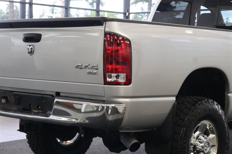 2006 Dodge Ram 3500 100% RUST FREE* 100% STOCK NEVER TUNED* NEW 3 "FABTEC LEVEL KIT W/BILSTEIN 5100s* NEW 35 "TOYO A/T III* NEW BRAKE CALIPERS-ROTORS-PADS-COOLANT FLUSH-BRAKE FLUID FLUSH-BELTS-AC SERVICE* DEALER SERVICED - Photo 36 - Portland, OR 97230