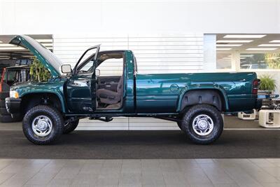 1995 Dodge Ram 2500 SLT Laramie 100% RUST FREE* NEW WINDOW OUT FULL REPAINT / BUFFED / WET SANDED / POLISHED* NEW 3 " LEVEL LIFT W/ BILSTEIN 5100s* NEW 35 " FALKEN A/T 4Ws* NEW FUEL PUMP - NEW LIFT PUMP - AC SERVICE - Photo 10 - Portland, OR 97230