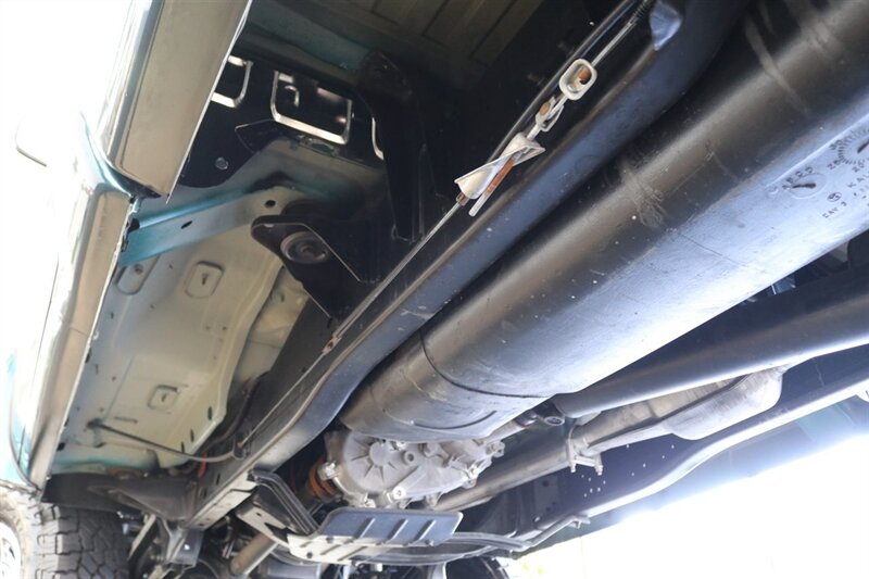 1995 Dodge Ram 2500 SLT Laramie 100% RUST FREE* NEW WINDOW OUT FULL REPAINT / BUFFED / WET SANDED / POLISHED* NEW 3 " LEVEL LIFT W/ BILSTEIN 5100s* NEW 35 " FALKEN A/T 4Ws* NEW FUEL PUMP - NEW LIFT PUMP - AC SERVICE - Photo 25 - Portland, OR 97230