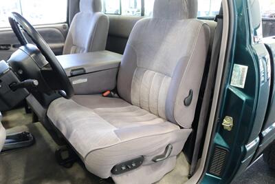 1995 Dodge Ram 2500 SLT Laramie 100% RUST FREE* NEW WINDOW OUT FULL REPAINT / BUFFED / WET SANDED / POLISHED* NEW 3 " LEVEL LIFT W/ BILSTEIN 5100s* NEW 35 " FALKEN A/T 4Ws* NEW FUEL PUMP - NEW LIFT PUMP - AC SERVICE - Photo 16 - Portland, OR 97230
