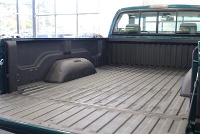 1995 Dodge Ram 2500 SLT Laramie 100% RUST FREE* NEW WINDOW OUT FULL REPAINT / BUFFED / WET SANDED / POLISHED* NEW 3 " LEVEL LIFT W/ BILSTEIN 5100s* NEW 35 " FALKEN A/T 4Ws* NEW FUEL PUMP - NEW LIFT PUMP - AC SERVICE - Photo 55 - Portland, OR 97230