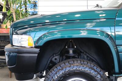 1995 Dodge Ram 2500 SLT Laramie 100% RUST FREE* NEW WINDOW OUT FULL REPAINT / BUFFED / WET SANDED / POLISHED* NEW 3 " LEVEL LIFT W/ BILSTEIN 5100s* NEW 35 " FALKEN A/T 4Ws* NEW FUEL PUMP - NEW LIFT PUMP - AC SERVICE - Photo 46 - Portland, OR 97230
