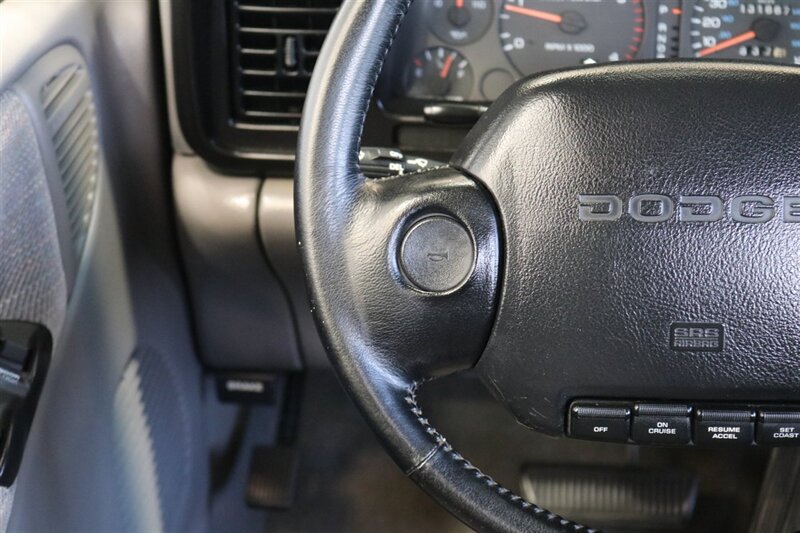 1995 Dodge Ram 2500 SLT Laramie 100% RUST FREE* NEW WINDOW OUT FULL REPAINT / BUFFED / WET SANDED / POLISHED* NEW 3 " LEVEL LIFT W/ BILSTEIN 5100s* NEW 35 " FALKEN A/T 4Ws* NEW FUEL PUMP - NEW LIFT PUMP - AC SERVICE - Photo 80 - Portland, OR 97230
