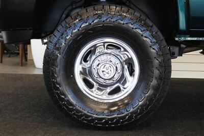 1995 Dodge Ram 2500 SLT Laramie 100% RUST FREE* NEW WINDOW OUT FULL REPAINT / BUFFED / WET SANDED / POLISHED* NEW 3 " LEVEL LIFT W/ BILSTEIN 5100s* NEW 35 " FALKEN A/T 4Ws* NEW FUEL PUMP - NEW LIFT PUMP - AC SERVICE - Photo 20 - Portland, OR 97230