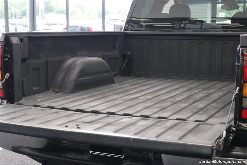 2005 GMC Sierra 2500 SLT  1-OWNER* 100% RUST FREE* NEW BILSTEIN LEVEL LIFT W/BILSTEIN 5100 SHOCKS* NEW 33 " BFG KO3 10-PLYs* BANKS COLD AIRINTAKE* SPRAY IN BED LINER* FRESH SERVICE* 2-KEYS & BOOKS - Photo 49 - Portland, OR 97230