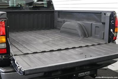 2005 GMC Sierra 2500 SLT  1-OWNER* 100% RUST FREE* NEW BILSTEIN LEVEL LIFT W/BILSTEIN 5100 SHOCKS* NEW 33 " BFG KO3 10-PLYs* BANKS COLD AIRINTAKE* SPRAY IN BED LINER* FRESH SERVICE* 2-KEYS & BOOKS - Photo 48 - Portland, OR 97230