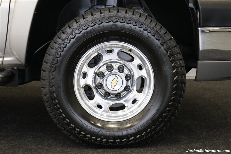 2005 Chevrolet Silverado 2500 LT 4dr Extended Cab LT  1-OWNER* 100% RUST & CORROSION FREE* 100% STOCK* NEVER HAD 5TH WHEEL OR GOOSENECK* FRESH SERVICE* LEATHER* ALL BOOKS & KEYS & SERVICE RECORDS SINCE NEW - Photo 62 - Portland, OR 97230