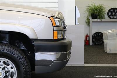 2005 Chevrolet Silverado 2500 LT 4dr Extended Cab LT  1-OWNER* 100% RUST & CORROSION FREE* 100% STOCK* NEVER HAD 5TH WHEEL OR GOOSENECK* FRESH SERVICE* LEATHER* ALL BOOKS & KEYS & SERVICE RECORDS SINCE NEW - Photo 49 - Portland, OR 97230