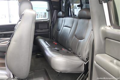 2005 Chevrolet Silverado 2500 LT 4dr Extended Cab LT  1-OWNER* 100% RUST & CORROSION FREE* 100% STOCK* NEVER HAD 5TH WHEEL OR GOOSENECK* FRESH SERVICE* LEATHER* ALL BOOKS & KEYS & SERVICE RECORDS SINCE NEW - Photo 88 - Portland, OR 97230