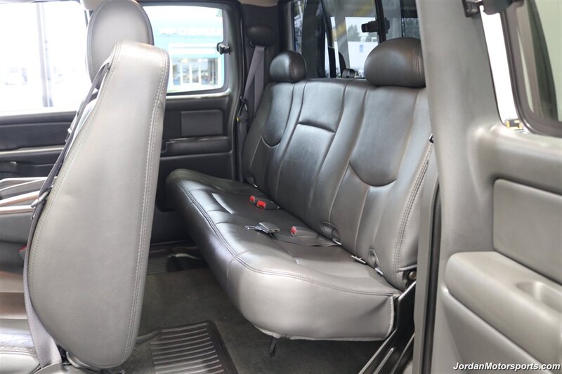 2005 Chevrolet Silverado 2500 LT 4dr Extended Cab LT  1-OWNER* 100% RUST & CORROSION FREE* 100% STOCK* NEVER HAD 5TH WHEEL OR GOOSENECK* FRESH SERVICE* LEATHER* ALL BOOKS & KEYS & SERVICE RECORDS SINCE NEW - Photo 88 - Portland, OR 97230