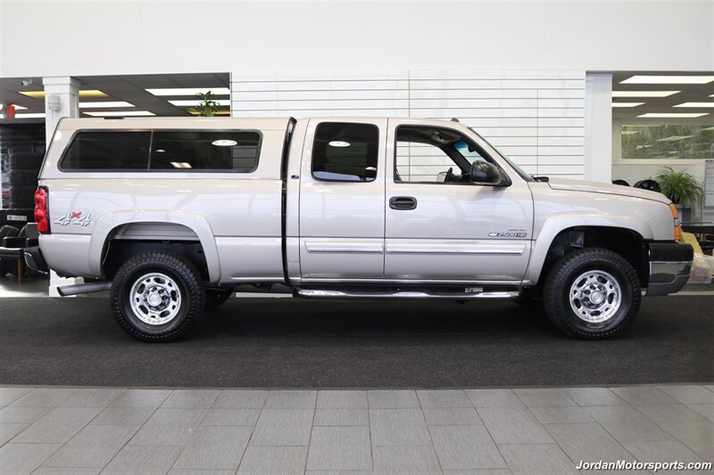 2005 Chevrolet Silverado 2500 LT 4dr Extended Cab LT  1-OWNER* 100% RUST & CORROSION FREE* 100% STOCK* NEVER HAD 5TH WHEEL OR GOOSENECK* FRESH SERVICE* LEATHER* ALL BOOKS & KEYS & SERVICE RECORDS SINCE NEW - Photo 5 - Portland, OR 97230
