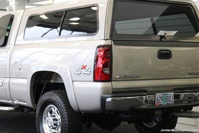2005 Chevrolet Silverado 2500 LT 4dr Extended Cab LT  1-OWNER* 100% RUST & CORROSION FREE* 100% STOCK* NEVER HAD 5TH WHEEL OR GOOSENECK* FRESH SERVICE* LEATHER* ALL BOOKS & KEYS & SERVICE RECORDS SINCE NEW - Photo 37 - Portland, OR 97230