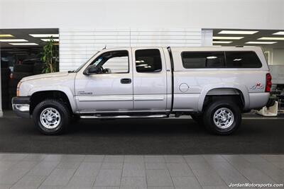 2005 Chevrolet Silverado 2500 LT 4dr Extended Cab LT  1-OWNER* 100% RUST & CORROSION FREE* 100% STOCK* NEVER HAD 5TH WHEEL OR GOOSENECK* FRESH SERVICE* LEATHER* ALL BOOKS & KEYS & SERVICE RECORDS SINCE NEW - Photo 4 - Portland, OR 97230
