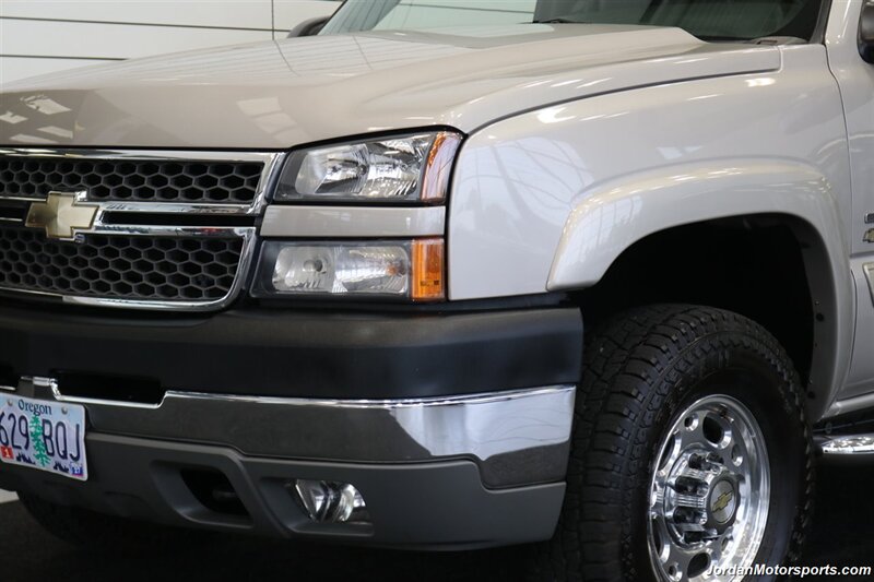 2005 Chevrolet Silverado 2500 LT 4dr Extended Cab LT  1-OWNER* 100% RUST & CORROSION FREE* 100% STOCK* NEVER HAD 5TH WHEEL OR GOOSENECK* FRESH SERVICE* LEATHER* ALL BOOKS & KEYS & SERVICE RECORDS SINCE NEW - Photo 12 - Portland, OR 97230