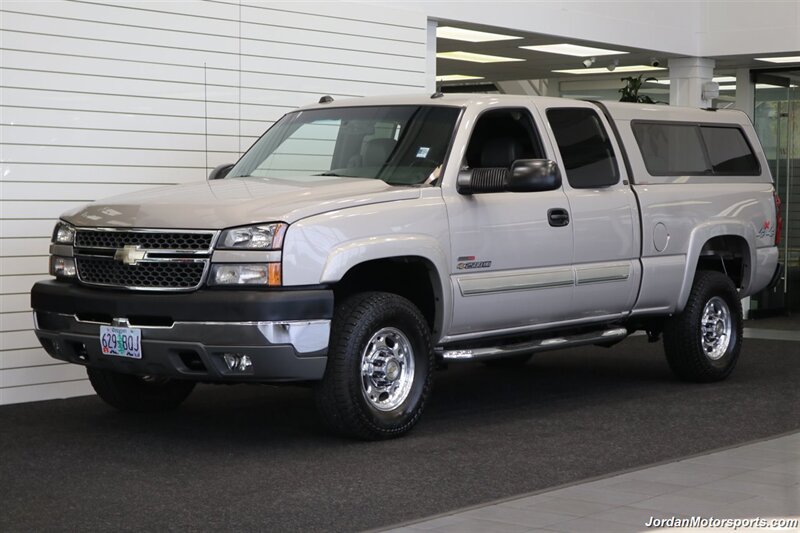 2005 Chevrolet Silverado 2500 LT 4dr Extended Cab LT  1-OWNER* 100% RUST & CORROSION FREE* 100% STOCK* NEVER HAD 5TH WHEEL OR GOOSENECK* FRESH SERVICE* LEATHER* ALL BOOKS & KEYS & SERVICE RECORDS SINCE NEW - Photo 3 - Portland, OR 97230