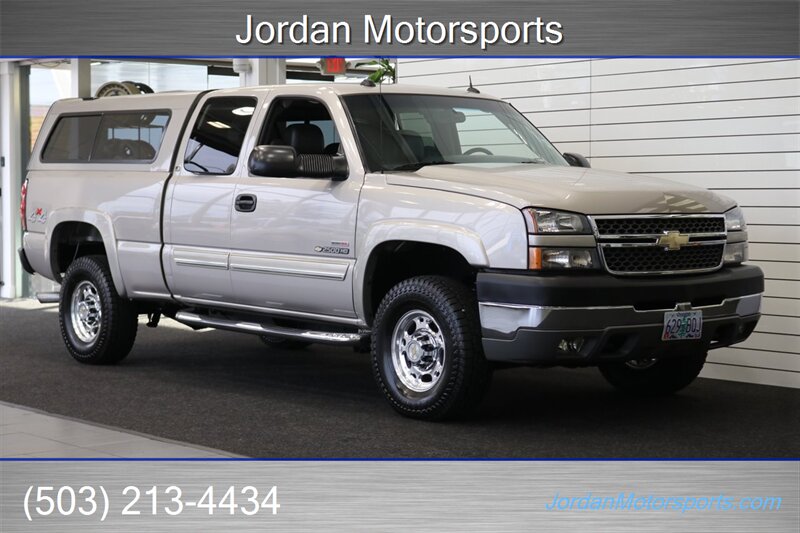 2005 Chevrolet Silverado 2500 LT  1-OWNER* 100% RUST & CORROSION FREE* 100% STOCK* NEVER HAD 5TH WHEEL OR GOOSENECK* FRESH SERVICE* LEATHER* ALL BOOKS & KEYS & SERVICE RECORDS SINCE NEW