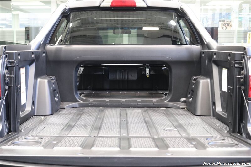 2005 Subaru Baja Turbo  NEW TIMING BELT-WATER PUMP-THERMOSTAT-HOSES-TUNE UP-AC COMPRESSOR-COOLANT-BELTS* ALL KEYS & BOOKS* 0-PETS INSIDE EVER* NO RUST - Photo 17 - Portland, OR 97230