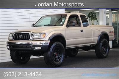 2004 Toyota Tacoma V6  1-OWNER* 100%RUST FREE* NEW BILSTEIN LIFT / TIMING BELT-WATER PUMP / BRAKES / 33