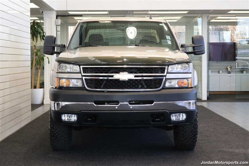 2006 Chevrolet Silverado 2500 LT3  1-OWNER* LBZ* 54K MILES* 0-RUST* NEW 2 "BILSTEIN LEVEL KIT W/NEW BILSTEIN 5100 SHOCKS ALL AROUND* NEW 33 "BFG KO3 10-PLYS* 0-ACCIDENTS* EDGE JUICE TUNER* AFE INTAKE* TRAILER BRAKES* 5TH WHEEL RAILS - Photo 8 - Portland, OR 97230