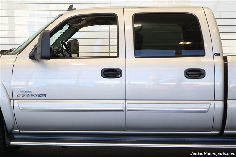 2006 Chevrolet Silverado 2500 LT3  1-OWNER* LBZ* 54K MILES* 0-RUST* NEW 2 "BILSTEIN LEVEL KIT W/NEW BILSTEIN 5100 SHOCKS ALL AROUND* NEW 33 "BFG KO3 10-PLYS* 0-ACCIDENTS* EDGE JUICE TUNER* AFE INTAKE* TRAILER BRAKES* 5TH WHEEL RAILS - Photo 40 - Portland, OR 97230