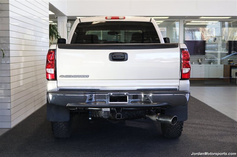 2006 Chevrolet Silverado 2500 LT3  1-OWNER* LBZ* 54K MILES* 0-RUST* NEW 2 "BILSTEIN LEVEL KIT W/NEW BILSTEIN 5100 SHOCKS ALL AROUND* NEW 33 "BFG KO3 10-PLYS* 0-ACCIDENTS* EDGE JUICE TUNER* AFE INTAKE* TRAILER BRAKES* 5TH WHEEL RAILS - Photo 9 - Portland, OR 97230