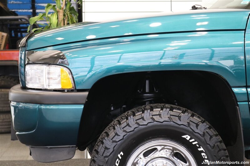 1998 Dodge Ram 2500 Laramie SLT  1-OWNER* 79K MLS* 12-VALVE* 0-RUST* LIKE NEW UNDER CARRIAGE* RARE SPORT TRIM* NEVER HAD 5TH WHEEL OR GOOSENECK* NEW 33 "BFGs - BRAKES - FLUIDS - FILTERS* COLLECTOR QUALITY - Photo 13 - Portland, OR 97230