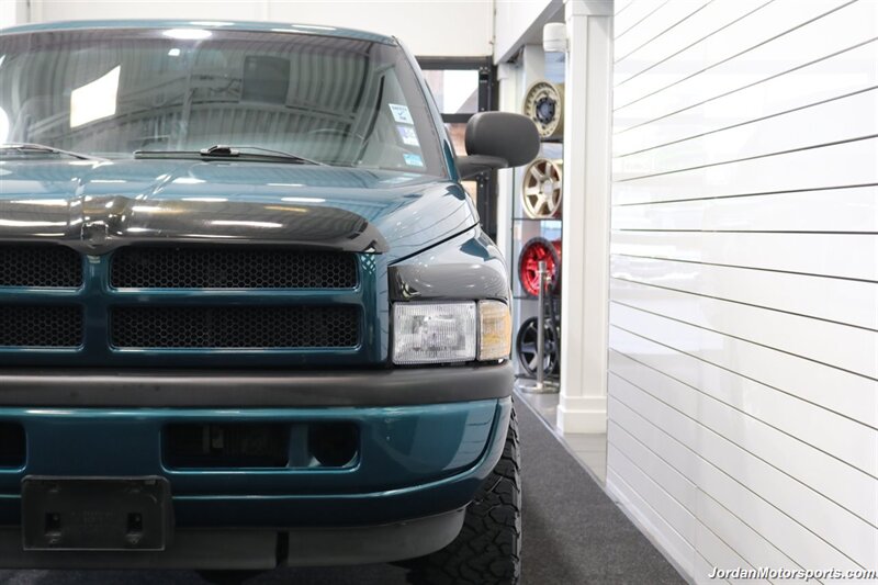 1998 Dodge Ram 2500 Laramie SLT  1-OWNER* 79K MLS* 12-VALVE* 0-RUST* LIKE NEW UNDER CARRIAGE* RARE SPORT TRIM* NEVER HAD 5TH WHEEL OR GOOSENECK* NEW 33 "BFGs - BRAKES - FLUIDS - FILTERS* COLLECTOR QUALITY - Photo 47 - Portland, OR 97230