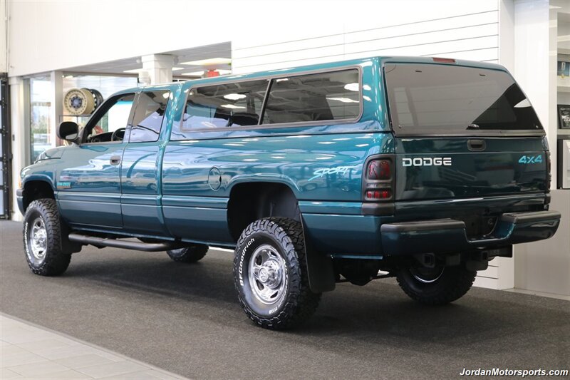 1998 Dodge Ram 2500 Laramie SLT  1-OWNER* 79K MLS* 12-VALVE* 0-RUST* LIKE NEW UNDER CARRIAGE* RARE SPORT TRIM* NEVER HAD 5TH WHEEL OR GOOSENECK* NEW 33 "BFGs - BRAKES - FLUIDS - FILTERS* COLLECTOR QUALITY - Photo 5 - Portland, OR 97230