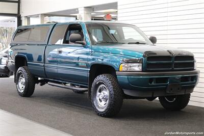 1998 Dodge Ram 2500 Laramie SLT  1-OWNER* 79K MLS* 12-VALVE* 0-RUST* LIKE NEW UNDER CARRIAGE* RARE SPORT TRIM* NEVER HAD 5TH WHEEL OR GOOSENECK* NEW 33 "BFGs - BRAKES - FLUIDS - FILTERS* COLLECTOR QUALITY - Photo 2 - Portland, OR 97230