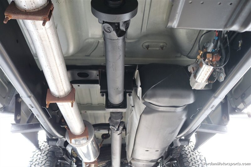 2003 Dodge Ram 3500 Laramie  1-OWNER* 100% RUST FREE* 5.9L LONG BED W/ 6-SPEED MANUAL TRANS* 82K ACTUAL MILES* PACBRAKE EXHAUST BRAKE* BANKS POWER PACKAGE* SPRAY IN BED LINER* REAR AIR BAGS* NEW BILSTEIN 5100 SERIES SHOCKS - Photo 25 - Portland, OR 97230