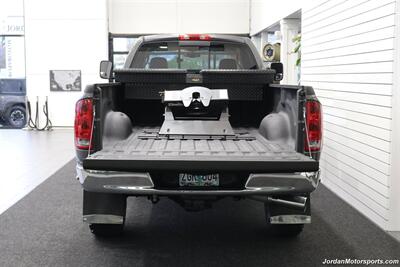 2003 Dodge Ram 3500 Laramie  1-OWNER* 100% RUST FREE* 5.9L LONG BED W/ 6-SPEED MANUAL TRANS* 82K ACTUAL MILES* PACBRAKE EXHAUST BRAKE* BANKS POWER PACKAGE* SPRAY IN BED LINER* REAR AIR BAGS* NEW BILSTEIN 5100 SERIES SHOCKS - Photo 15 - Portland, OR 97230