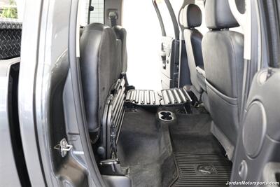 2003 Dodge Ram 3500 Laramie  1-OWNER* 100% RUST FREE* 5.9L LONG BED W/ 6-SPEED MANUAL TRANS* 82K ACTUAL MILES* PACBRAKE EXHAUST BRAKE* BANKS POWER PACKAGE* SPRAY IN BED LINER* REAR AIR BAGS* NEW BILSTEIN 5100 SERIES SHOCKS - Photo 90 - Portland, OR 97230