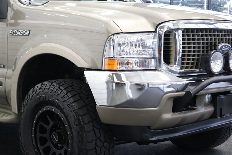 2002 Ford Excursion Limited  CALIFORNIA EXCURSION SINCE NEW* 100% RUST FREE* BILSTEIN LEVEL KIT W/BILSTEIN 5100 SHOCKS* NEW 35 " FALKEN A/T4w & 20 " METHOD WHEELS* ALL BOOKS & KEYS* FULLY SERVICED - Photo 13 - Portland, OR 97230