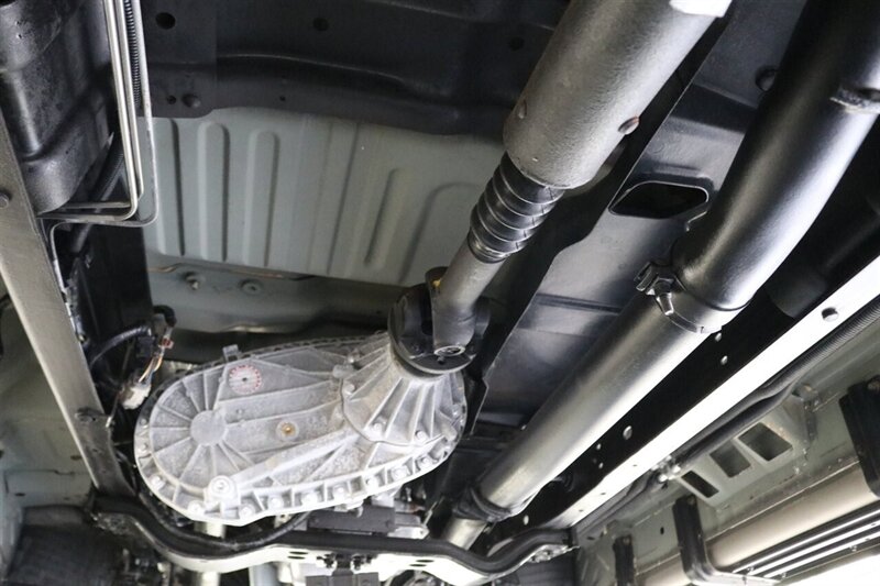 2002 Ford Excursion Limited  CALIFORNIA EXCURSION SINCE NEW* 100% RUST FREE* BILSTEIN LEVEL KIT W/BILSTEIN 5100 SHOCKS* NEW 35 " FALKEN A/T4w & 20 " METHOD WHEELS* ALL BOOKS & KEYS* FULLY SERVICED - Photo 28 - Portland, OR 97230