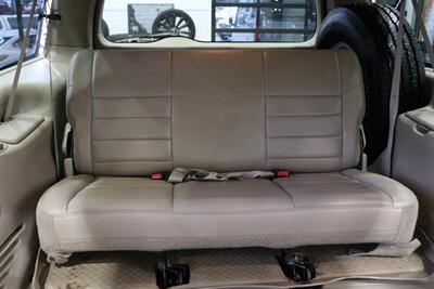 2002 Ford Excursion Limited  CALIFORNIA EXCURSION SINCE NEW* 100% RUST FREE* BILSTEIN LEVEL KIT W/BILSTEIN 5100 SHOCKS* NEW 35 " FALKEN A/T4w & 20 " METHOD WHEELS* ALL BOOKS & KEYS* FULLY SERVICED - Photo 19 - Portland, OR 97230
