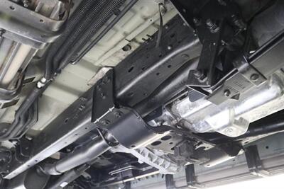 2002 Ford Excursion Limited  CALIFORNIA EXCURSION SINCE NEW* 100% RUST FREE* BILSTEIN LEVEL KIT W/BILSTEIN 5100 SHOCKS* NEW 35 " FALKEN A/T4w & 20 " METHOD WHEELS* ALL BOOKS & KEYS* FULLY SERVICED - Photo 22 - Portland, OR 97230