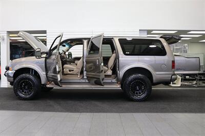 2002 Ford Excursion Limited  CALIFORNIA EXCURSION SINCE NEW* 100% RUST FREE* BILSTEIN LEVEL KIT W/BILSTEIN 5100 SHOCKS* NEW 35 " FALKEN A/T4w & 20 " METHOD WHEELS* ALL BOOKS & KEYS* FULLY SERVICED - Photo 10 - Portland, OR 97230