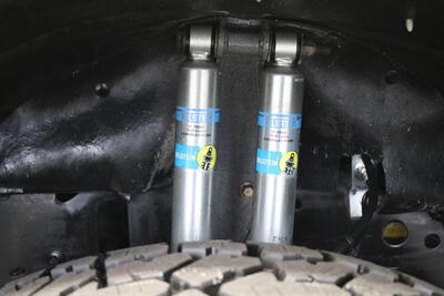 2002 Ford Excursion Limited  CALIFORNIA EXCURSION SINCE NEW* 100% RUST FREE* BILSTEIN LEVEL KIT W/BILSTEIN 5100 SHOCKS* NEW 35 " FALKEN A/T4w & 20 " METHOD WHEELS* ALL BOOKS & KEYS* FULLY SERVICED - Photo 35 - Portland, OR 97230