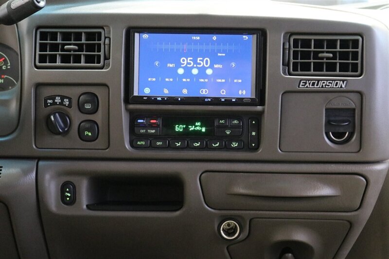 2002 Ford Excursion Limited  CALIFORNIA EXCURSION SINCE NEW* 100% RUST FREE* BILSTEIN LEVEL KIT W/BILSTEIN 5100 SHOCKS* NEW 35 " FALKEN A/T4w & 20 " METHOD WHEELS* ALL BOOKS & KEYS* FULLY SERVICED - Photo 88 - Portland, OR 97230