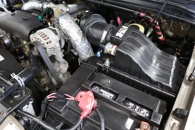 2002 Ford Excursion Limited  CALIFORNIA EXCURSION SINCE NEW* 100% RUST FREE* BILSTEIN LEVEL KIT W/BILSTEIN 5100 SHOCKS* NEW 35 " FALKEN A/T4w & 20 " METHOD WHEELS* ALL BOOKS & KEYS* FULLY SERVICED - Photo 37 - Portland, OR 97230