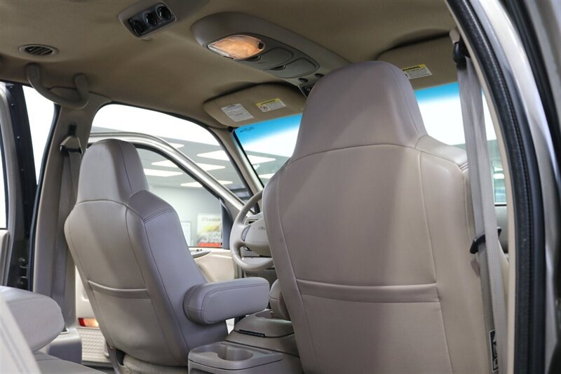 2002 Ford Excursion Limited  CALIFORNIA EXCURSION SINCE NEW* 100% RUST FREE* BILSTEIN LEVEL KIT W/BILSTEIN 5100 SHOCKS* NEW 35 " FALKEN A/T4w & 20 " METHOD WHEELS* ALL BOOKS & KEYS* FULLY SERVICED - Photo 79 - Portland, OR 97230