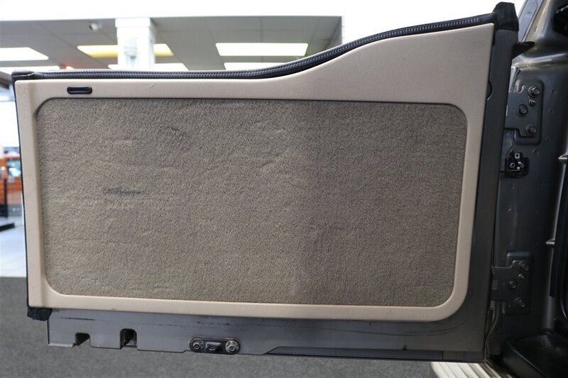 2002 Ford Excursion Limited  CALIFORNIA EXCURSION SINCE NEW* 100% RUST FREE* BILSTEIN LEVEL KIT W/BILSTEIN 5100 SHOCKS* NEW 35 " FALKEN A/T4w & 20 " METHOD WHEELS* ALL BOOKS & KEYS* FULLY SERVICED - Photo 65 - Portland, OR 97230