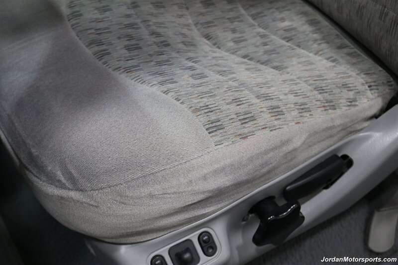 1999 Ford F-350 XLT   - Photo 76 - Portland, OR 97230