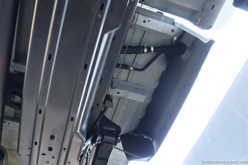 1999 Ford F-350 XLT   - Photo 31 - Portland, OR 97230